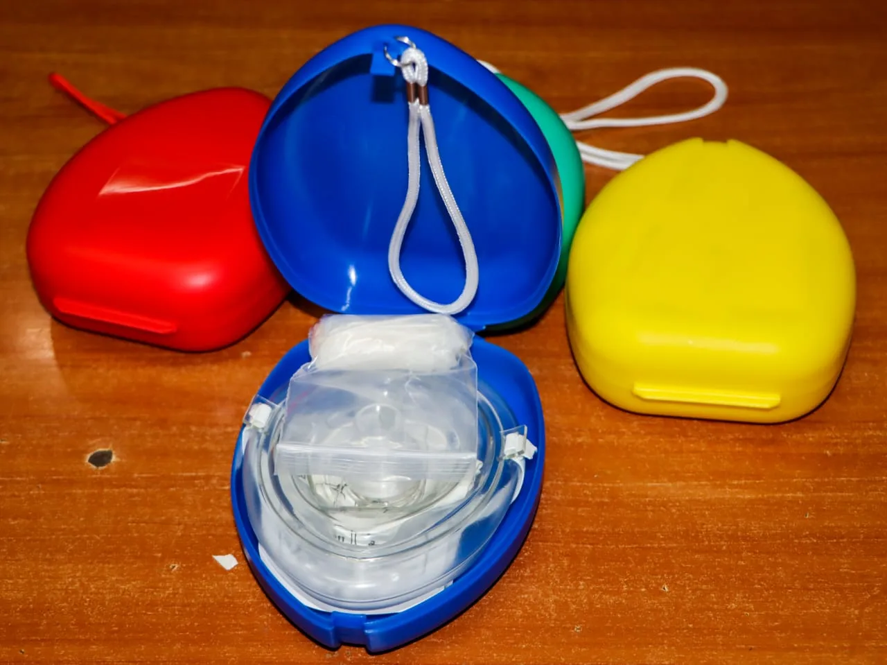 assorted pocket mask